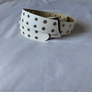 white wild fable grommet belt